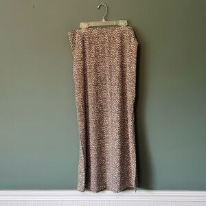 American Eagle Leopard Print Maxi Skirt Medium